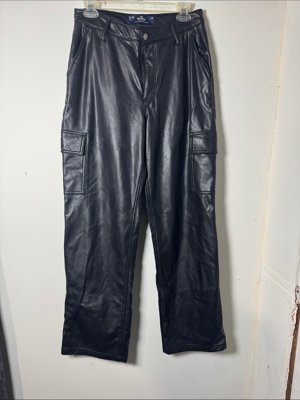 Hollister Black Faux Leather Cargo Pants size 9